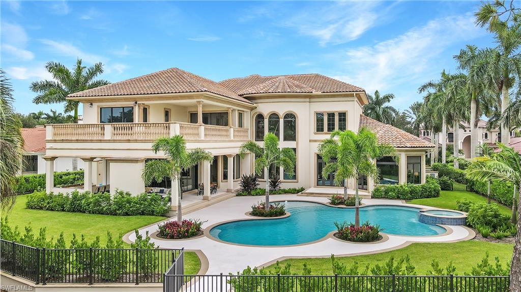 ESCADA AT TIBURON - Residential