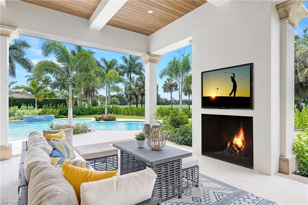 ESCADA AT TIBURON - Residential