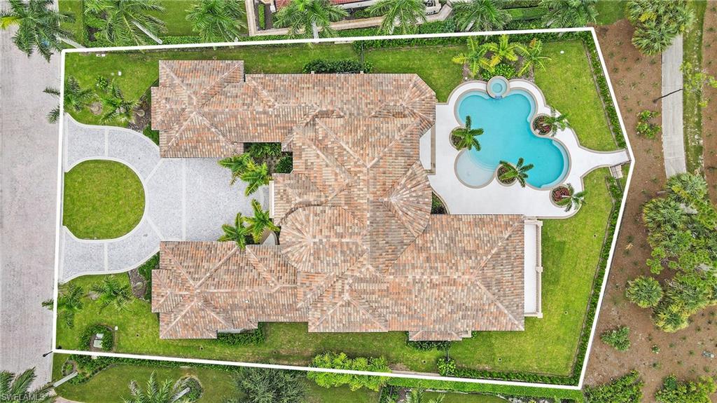 ESCADA AT TIBURON - Residential