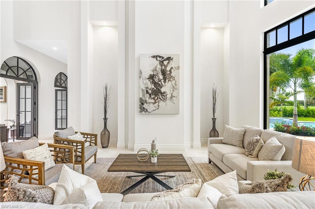 ESCADA AT TIBURON - Residential