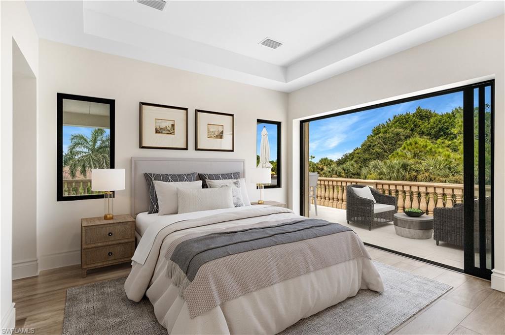 ESCADA AT TIBURON - Residential