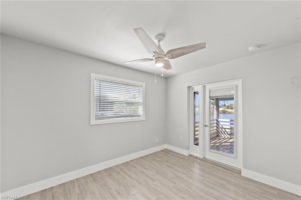 BELLE AIRE LAGOON - Residential