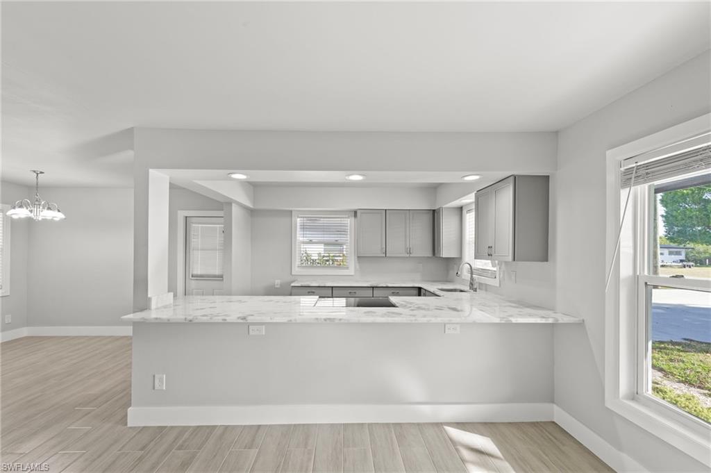 BELLE AIRE LAGOON - Residential