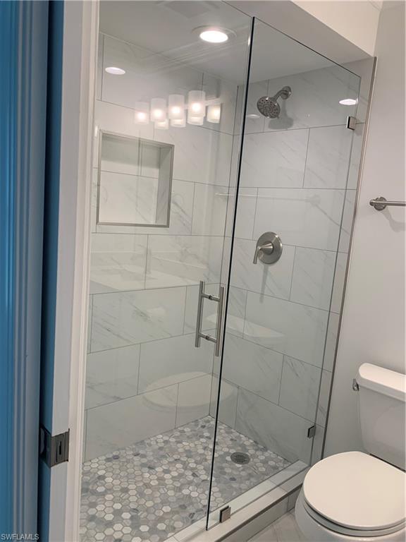 ROYAL ARMS VILLAS - Residential