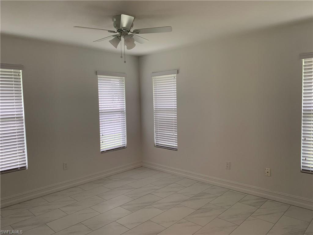 ROYAL ARMS VILLAS - Residential