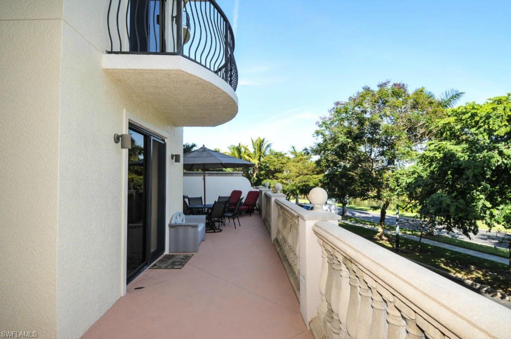 CAPE HARBOUR - Residential