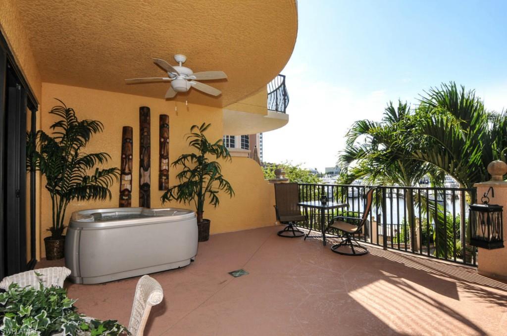 CAPE HARBOUR - Residential