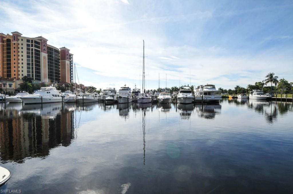 CAPE HARBOUR - Residential