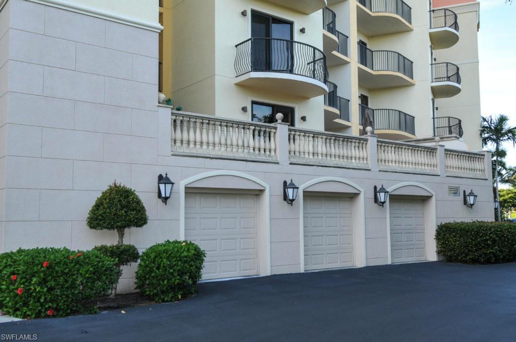 CAPE HARBOUR - Residential