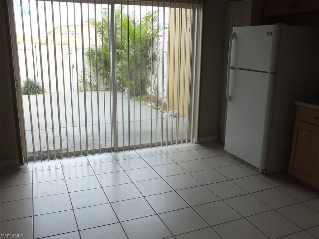 FOREST LAKE TOWNHOMES - Residential