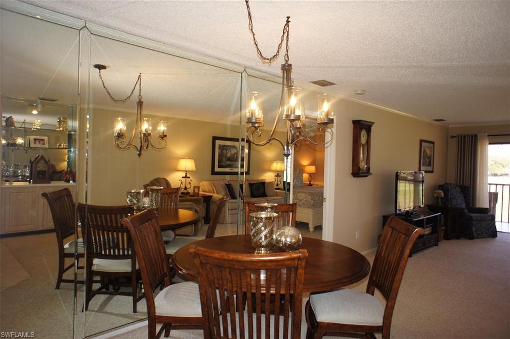 SEVEN LAKES - Residential