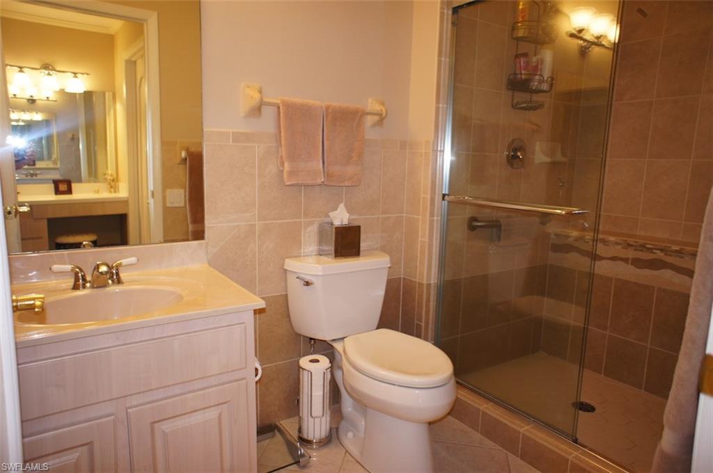 SEVEN LAKES - Residential