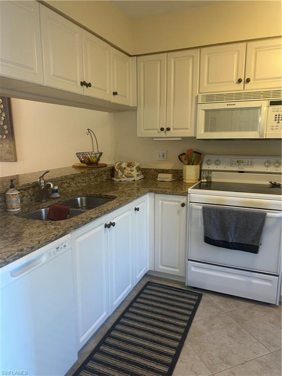 THE PARK AT LAKEWOOD - Residential