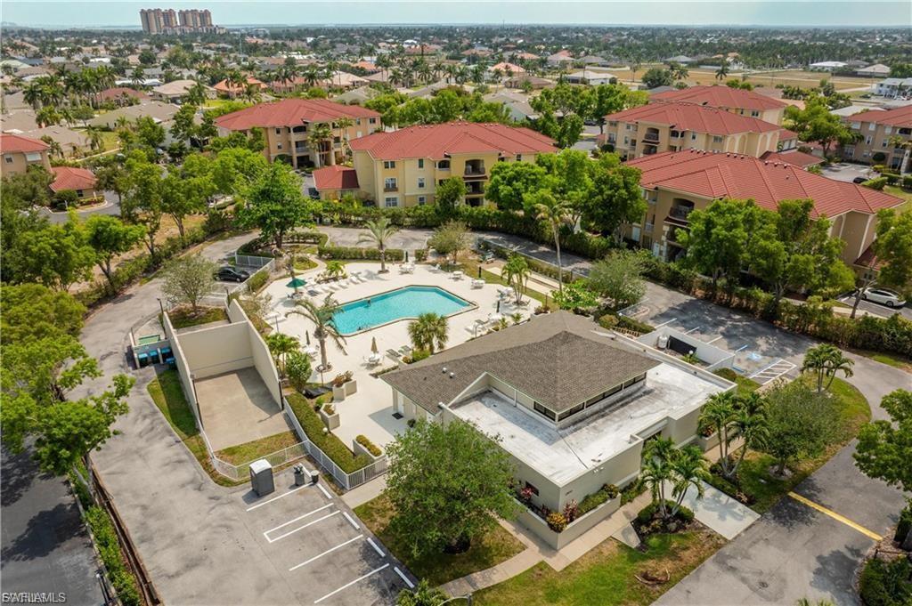 COURTYARDS OF CAPE CORAL SOUTH - Residential