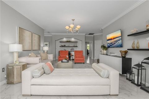 9473 Casoria CT 202 NAPLES FL 34113