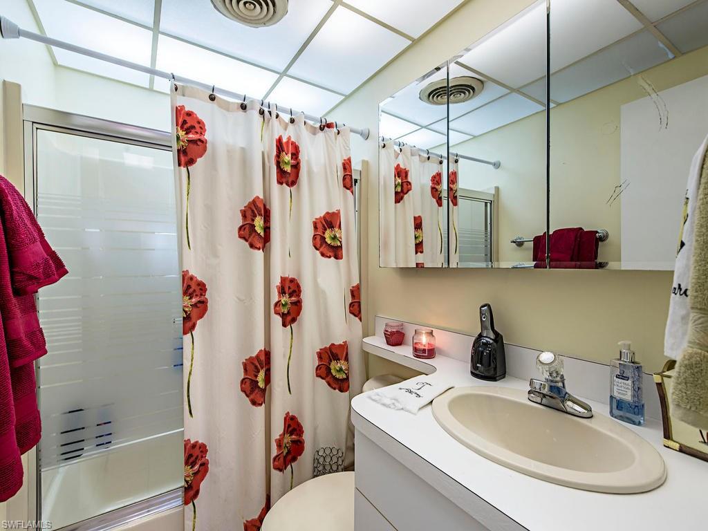 OZLYN GARDEN VILLAS - Residential