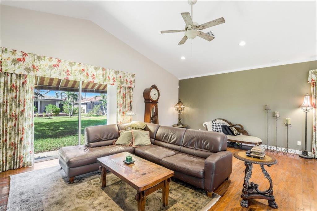 ROSE GARDEN - Residential