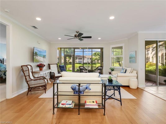 882 CARRICK BEND CIR APT 102, NAPLES, FL 34110 - Image 1a2d656ea4c6951e8e8b4572cdf2ad0c/1180736196