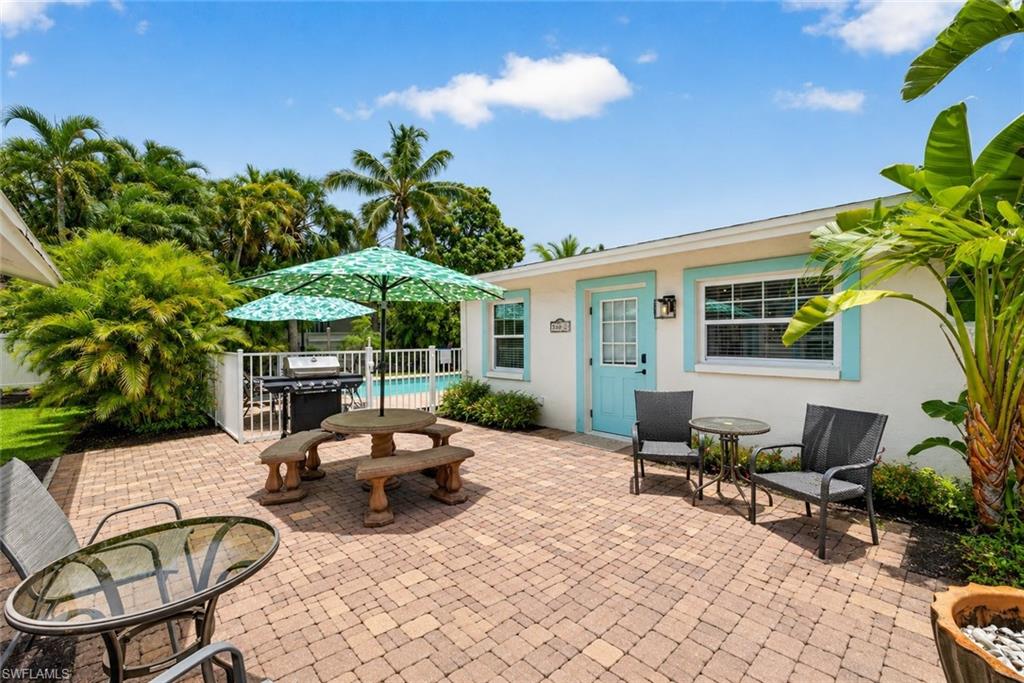 NAPLES PARK - Residential