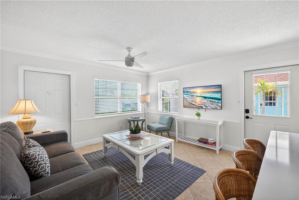 NAPLES PARK - Residential