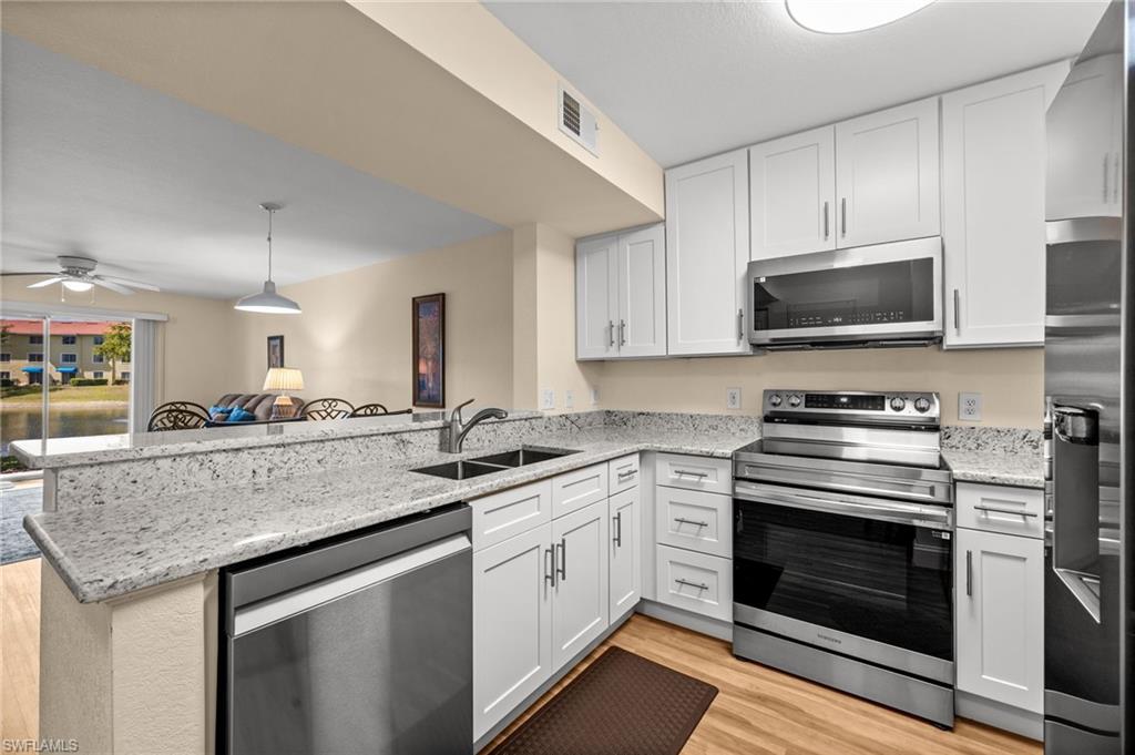 KEY ROYAL CONDOMINIUMS - Residential