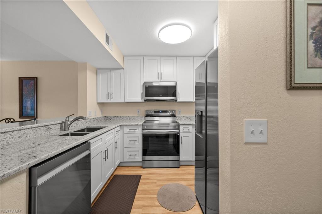 KEY ROYAL CONDOMINIUMS - Residential