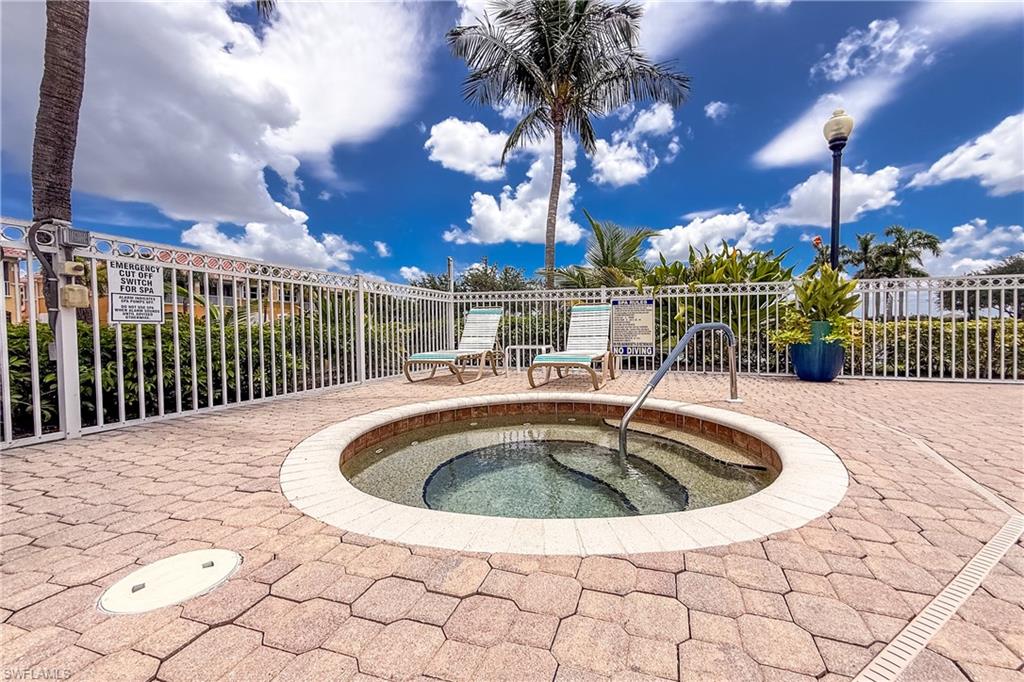 BLUE WATER - Residential