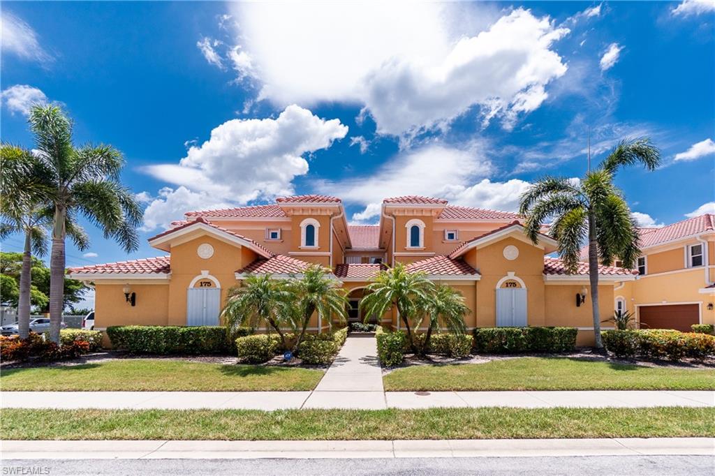 BLUE WATER - Residential