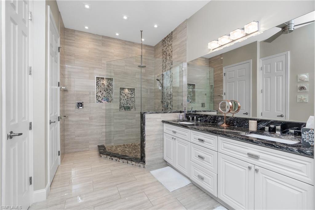 BLUE WATER - Residential