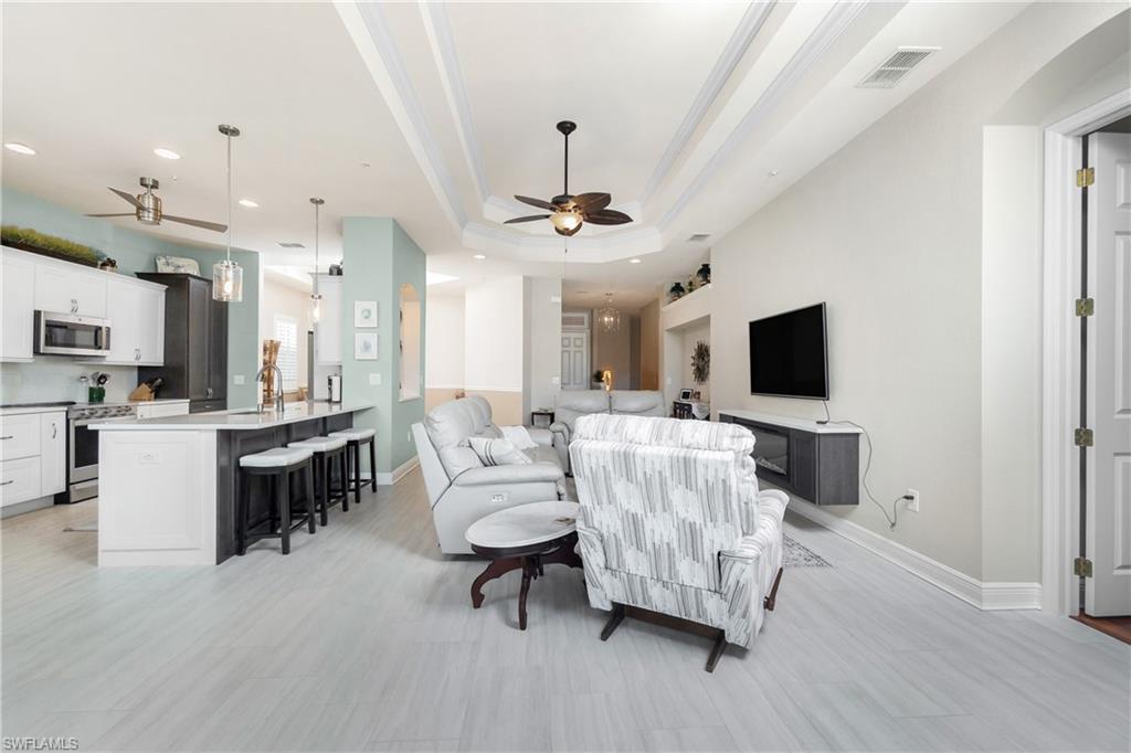 BLUE WATER - Residential