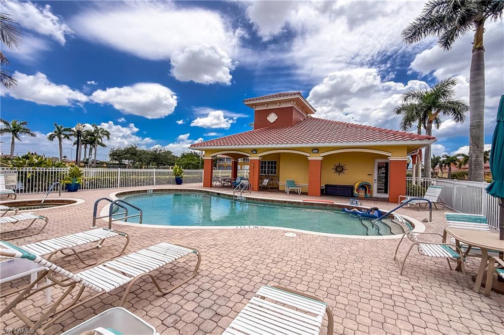 BLUE WATER - Residential