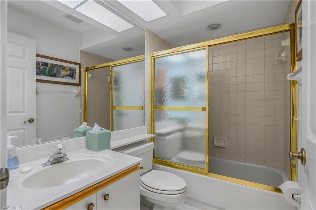 SUNGATE VILLAS - Residential