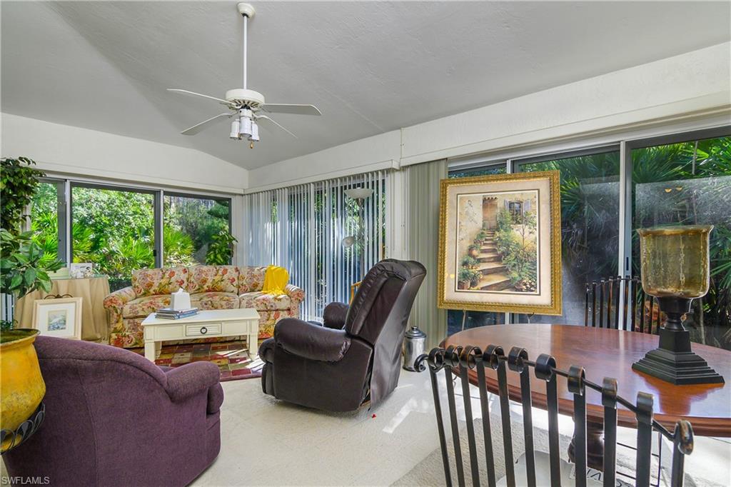 SUNGATE VILLAS - Residential