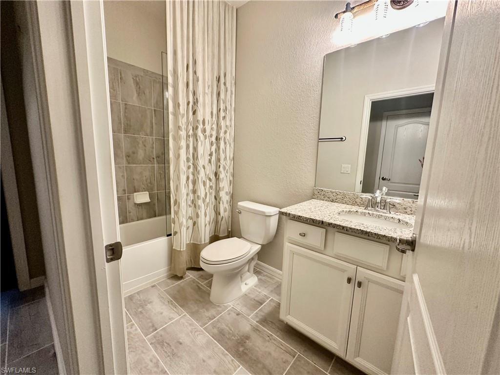 HAMPTON PARK - Residential Lease