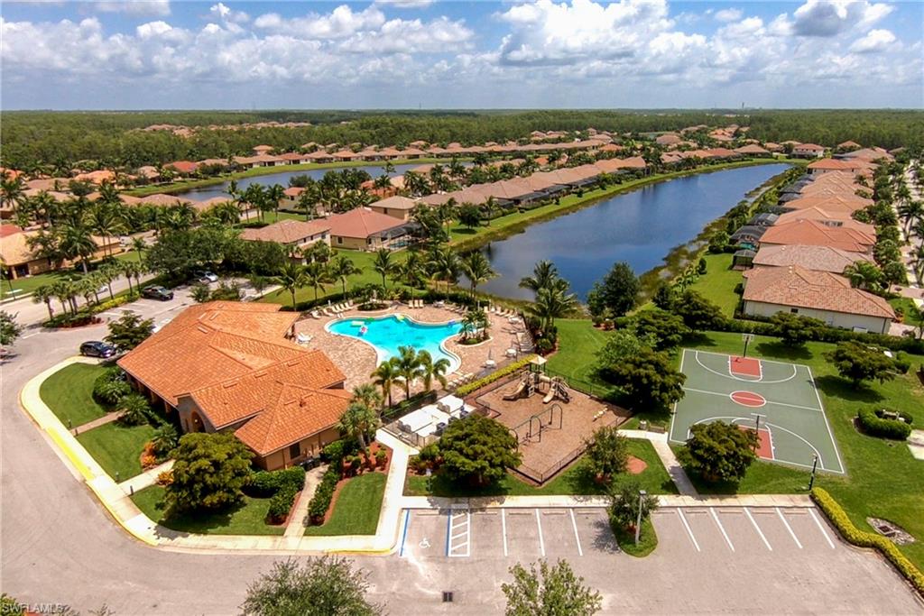 REFLECTION ISLES - Residential