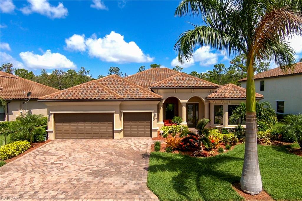 REFLECTION ISLES - Residential