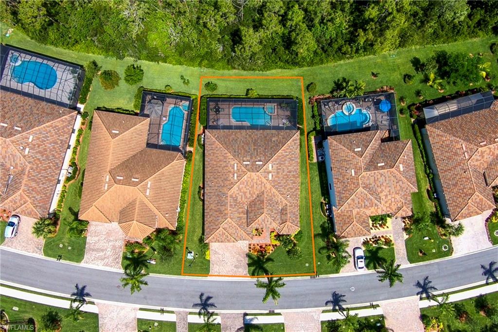 REFLECTION ISLES - Residential