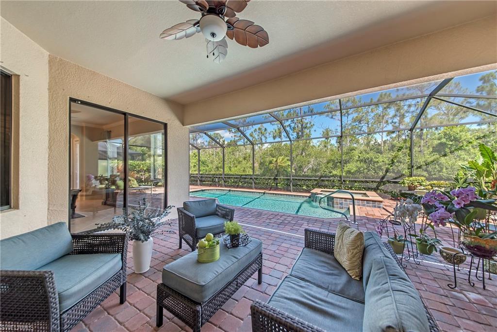 REFLECTION ISLES - Residential