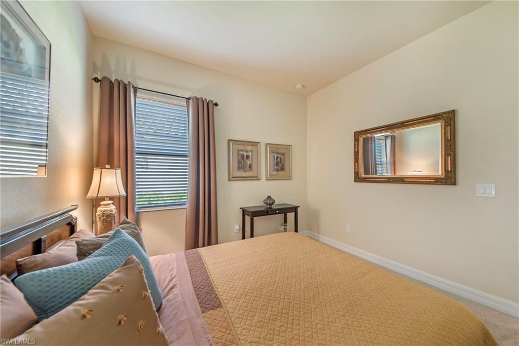 REFLECTION ISLES - Residential