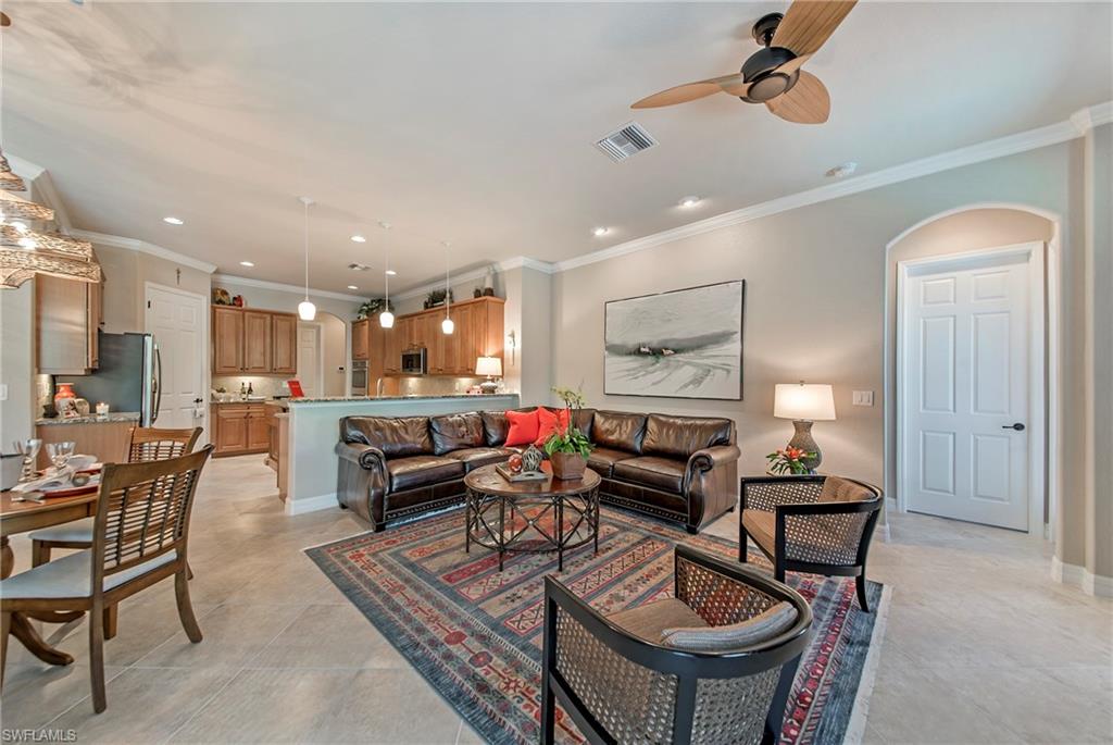 REFLECTION ISLES - Residential