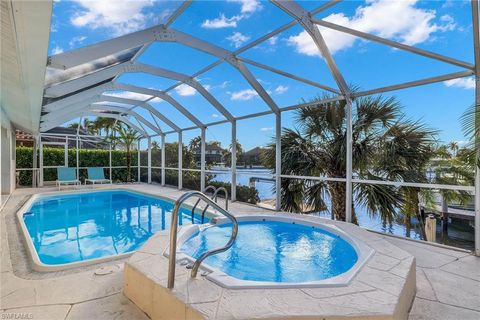 A home in MARCO ISLAND