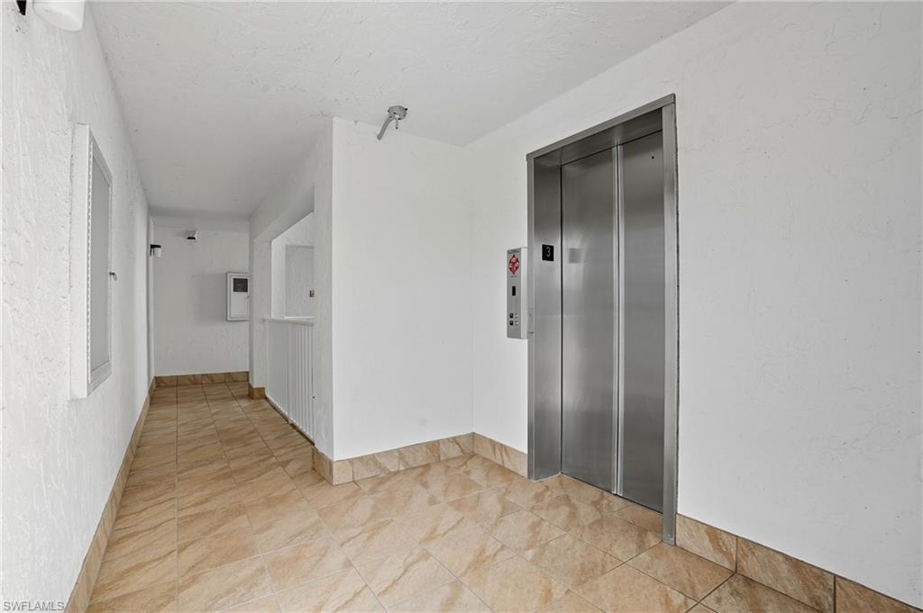 CASA BONITA GRANDE - Residential Lease