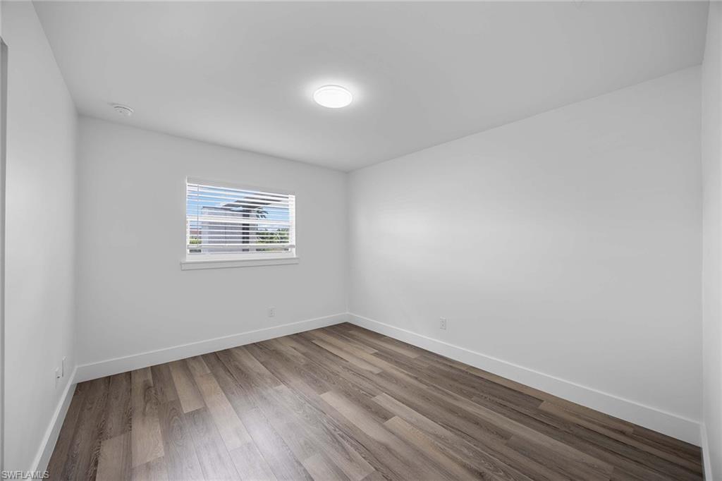 WESTLAKE - Residential