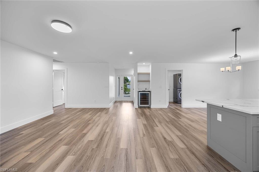 WESTLAKE - Residential