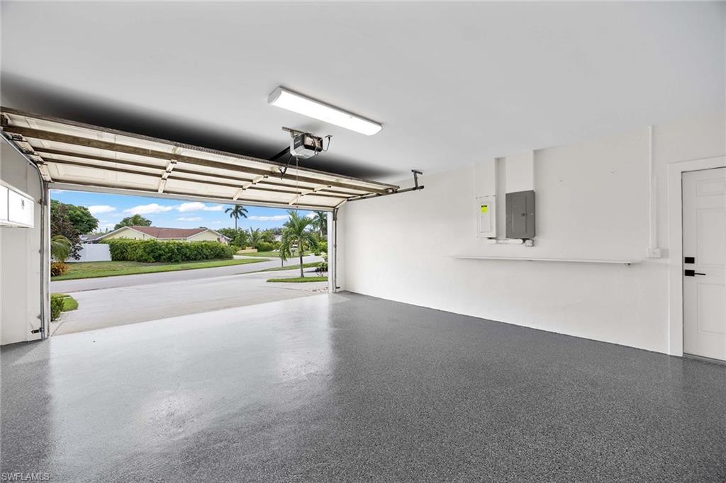 WESTLAKE - Residential