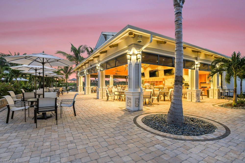 ESPLANADE LAKE CLUB - Residential