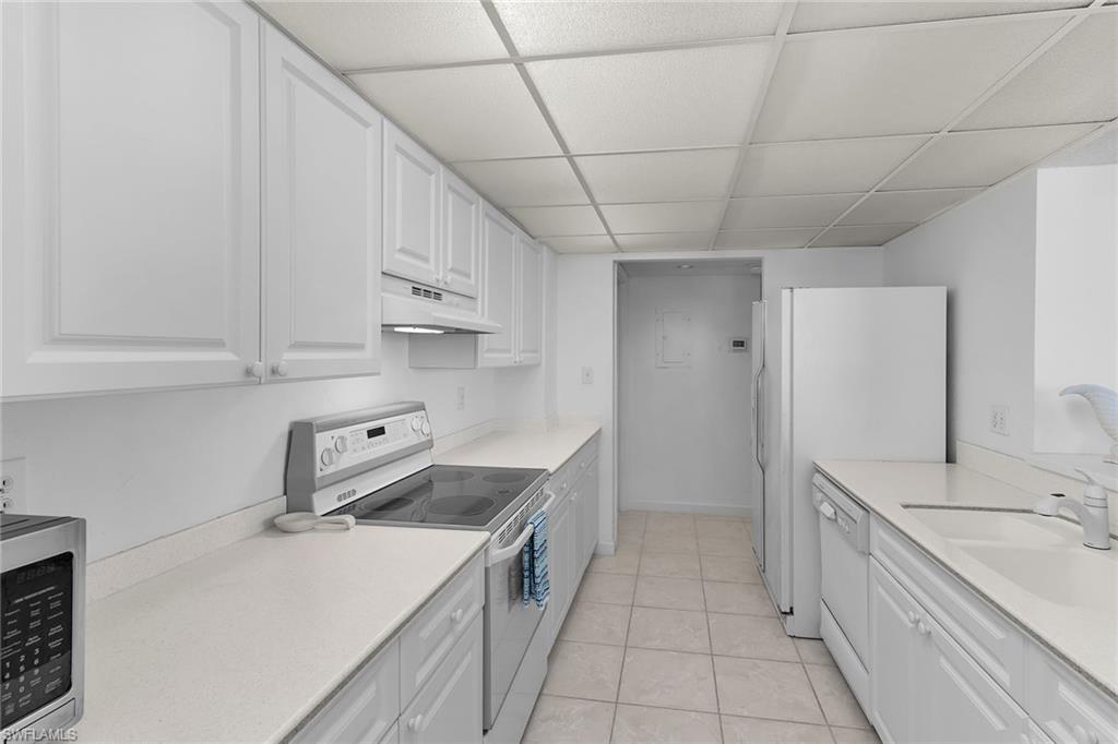 ROYAL SEAFARER - Residential