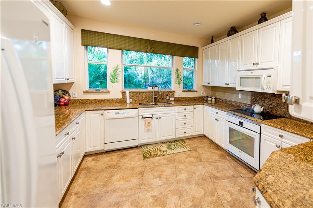 MARCO ISLAND - Residential