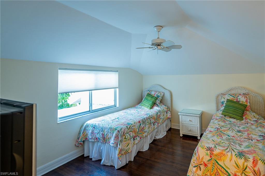 MARCO ISLAND - Residential