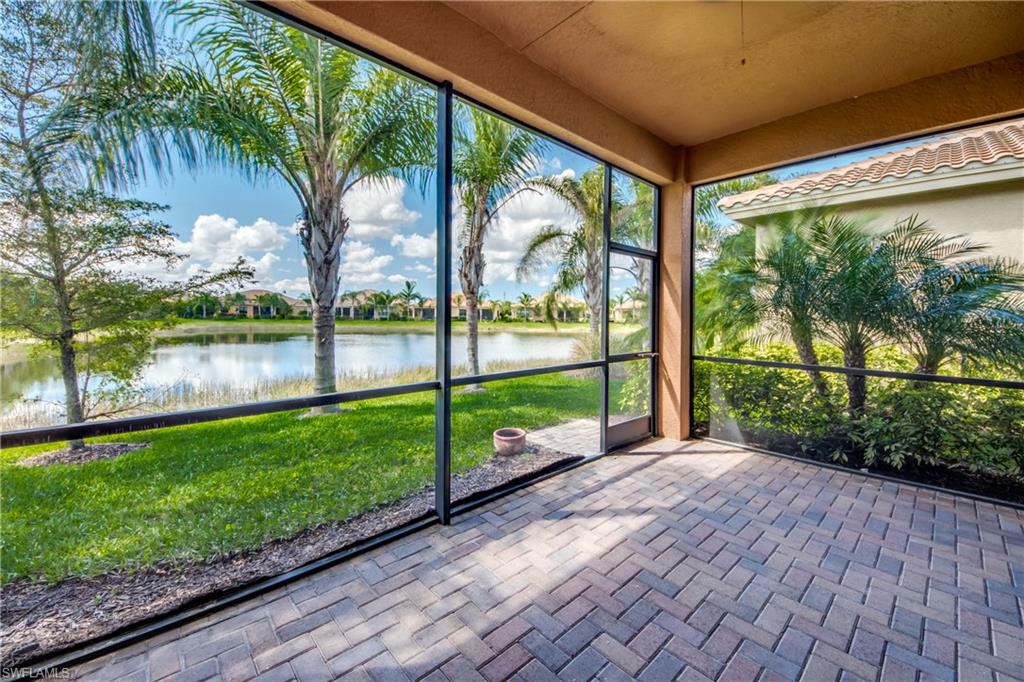 MARINA BAY - Residential